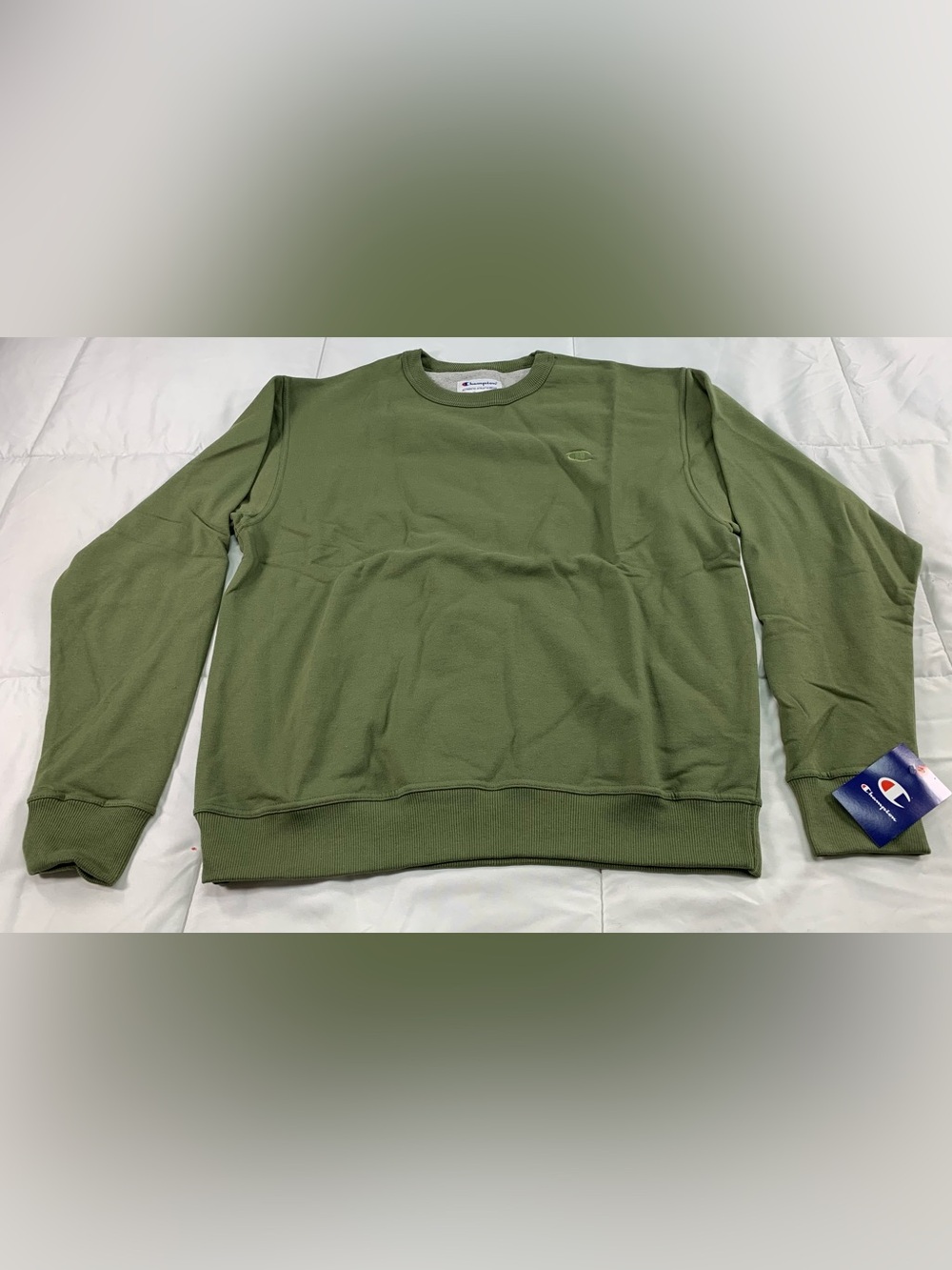 New Champion sweatshirt size L